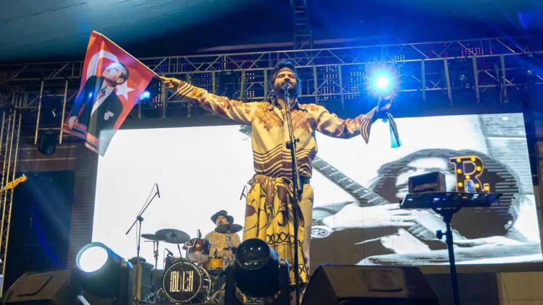 Manavgat’ta Cumhuriyet Kortejinin Ucu Bucağı Görünmedi! 7